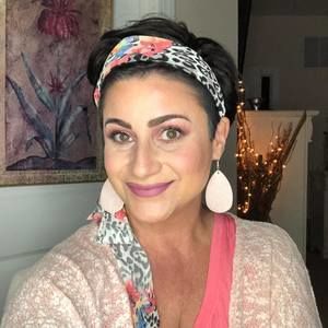 Meet your Posher, Lynette